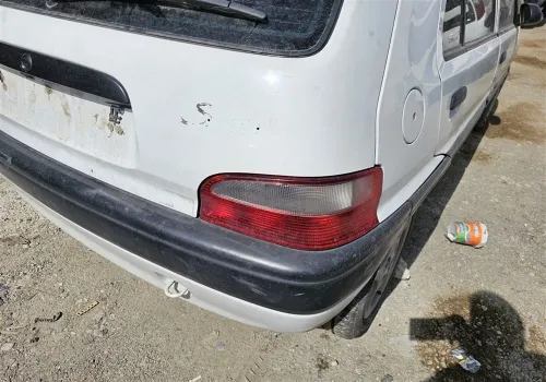 Citroen Saxo çıkma sağ stop camı
