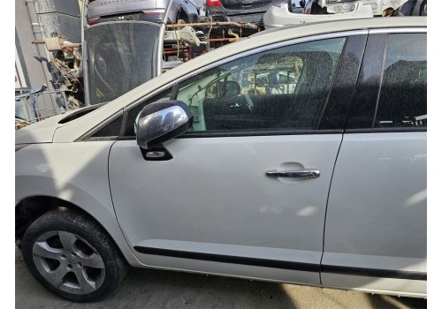 Peugeot 3008 sol ön kapı beyaz