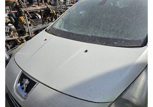 Peugeot 3008 kaput beyaz