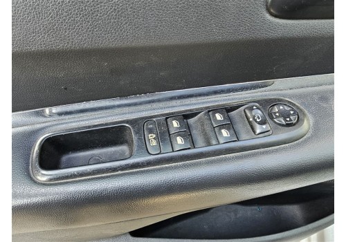 Peugeot 3008 cam açma düğmesi komple