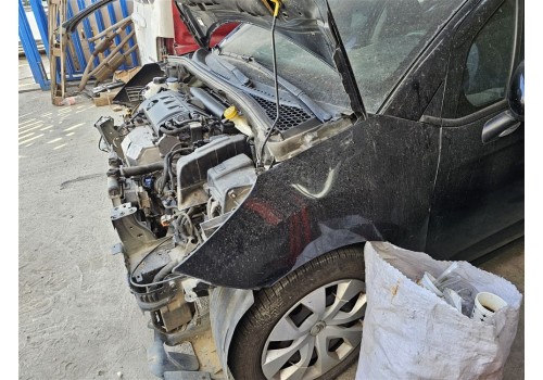 Citroen C3 sol ön çamurluk siyah