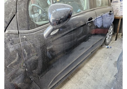 Citroen C3 sol ön kapı siyah