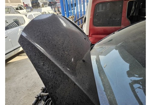 Citroen C3 kaput siyah